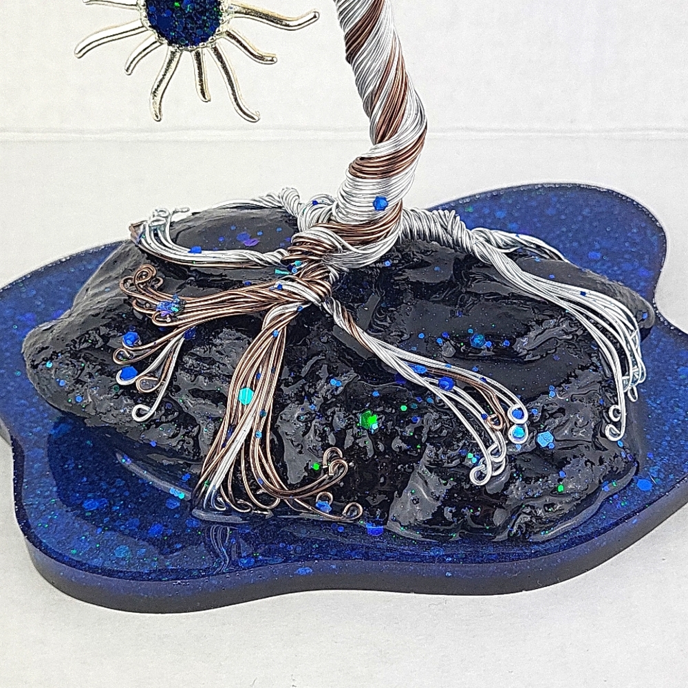 Hanna's SunTrees Wire Tree Art - Picture 6 of 8